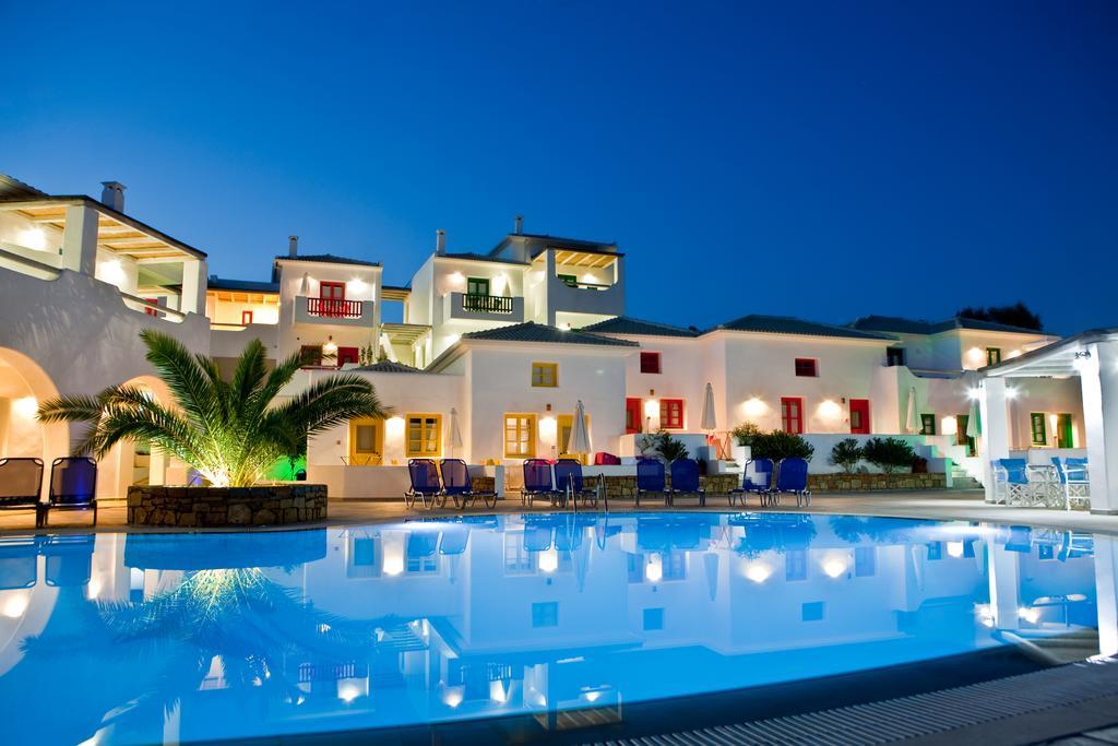 Viva Mare Foinikounta Aparthotel Finikounta Exterior photo