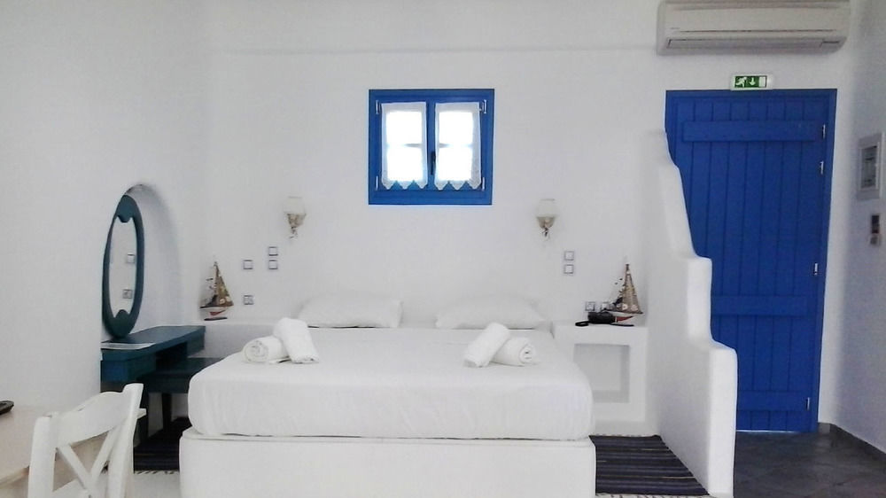 Viva Mare Foinikounta Aparthotel Finikounta Exterior photo
