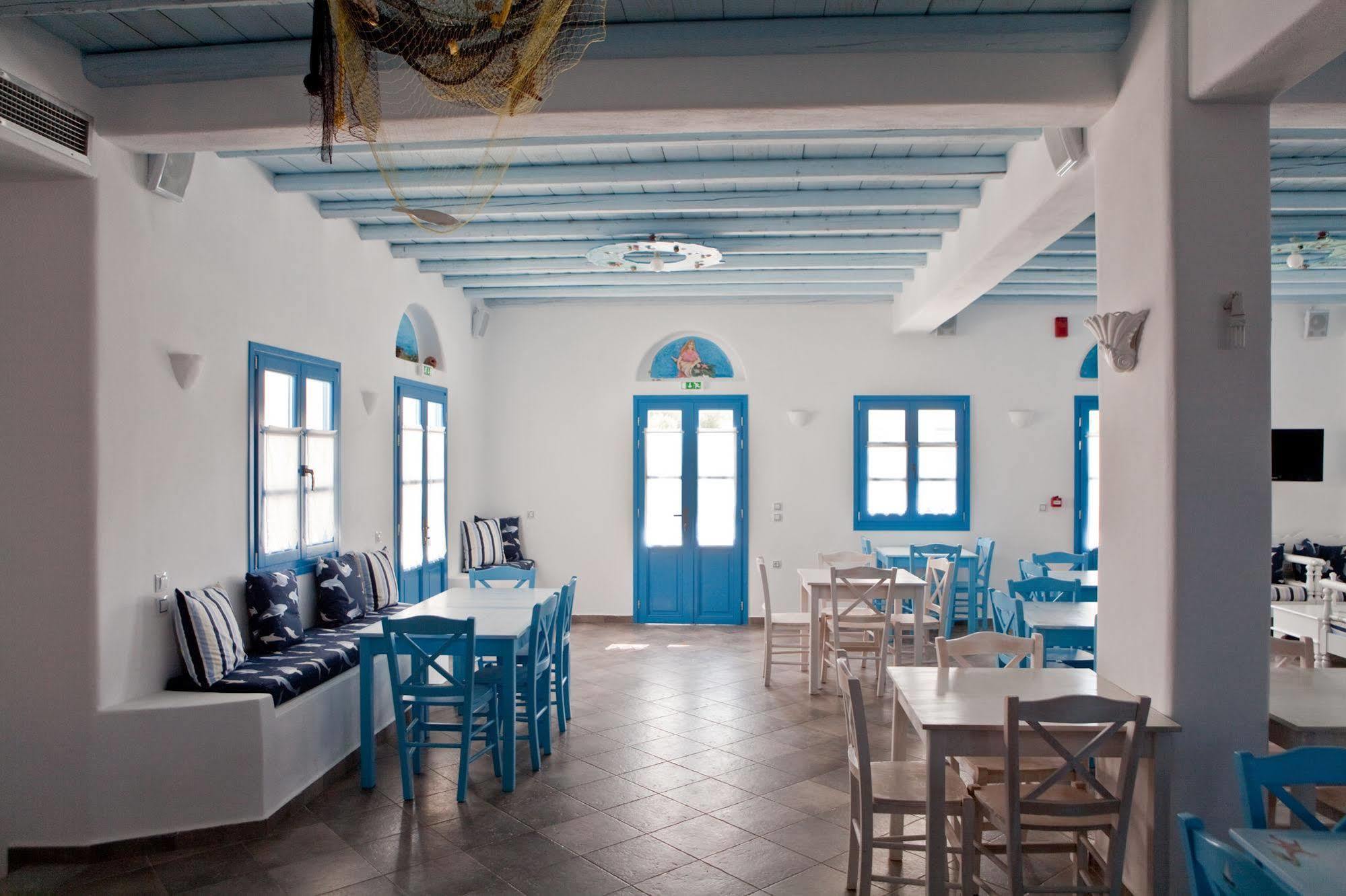 Viva Mare Foinikounta Aparthotel Finikounta Exterior photo